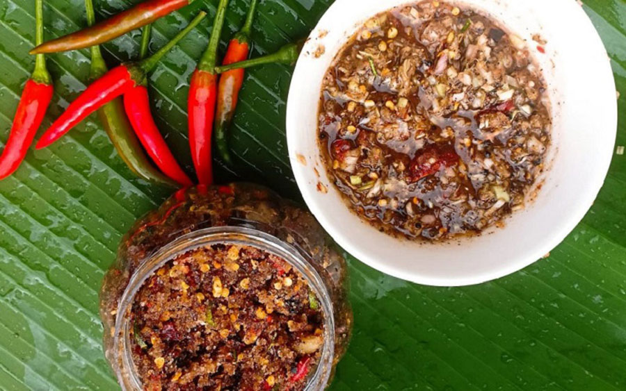 Chẩm Chéo Ướt Tây Bắc