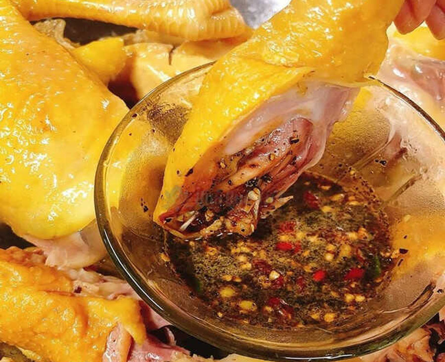 gà chấm chẩm chéo