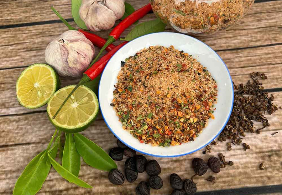 Chẩm chéo là gì?